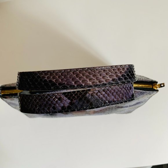 GUCCI VINTAGE EXOTIC PYTHON HANDLE BAG WITH DUST BAG MADE IN ITALY - Picture 8 of 16